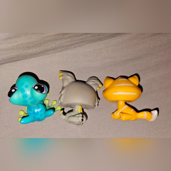 Littlest Pet Shop - 3 KITTEN CAT #349 PUPPY YORKSHIRE TERRIER & Frog #155 - Picture 3 of 3